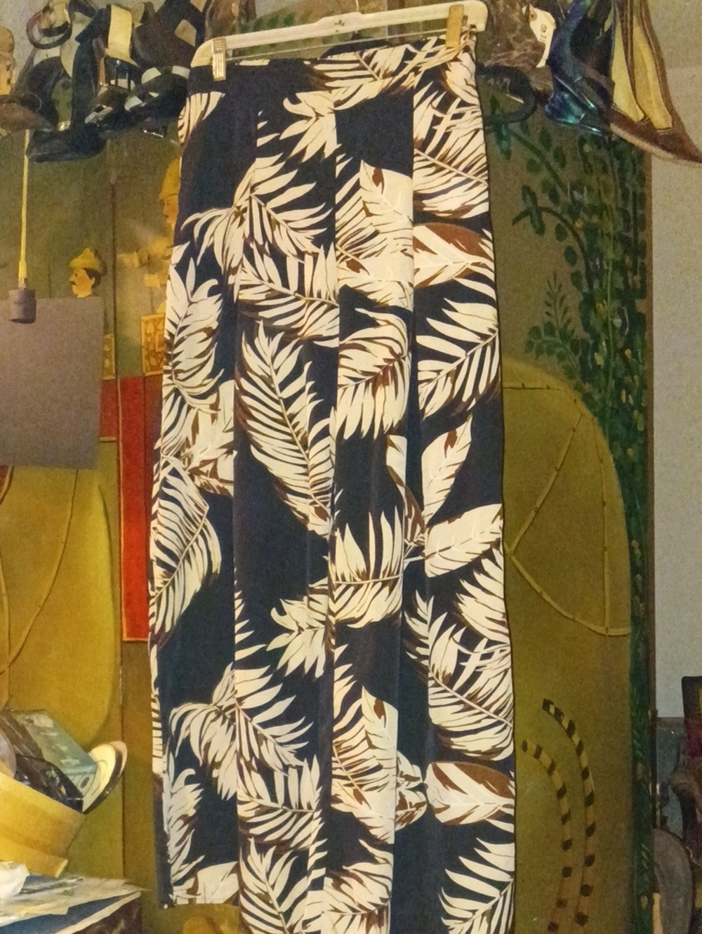 Women's Black/Creme Tropical Print Pillazo Pants